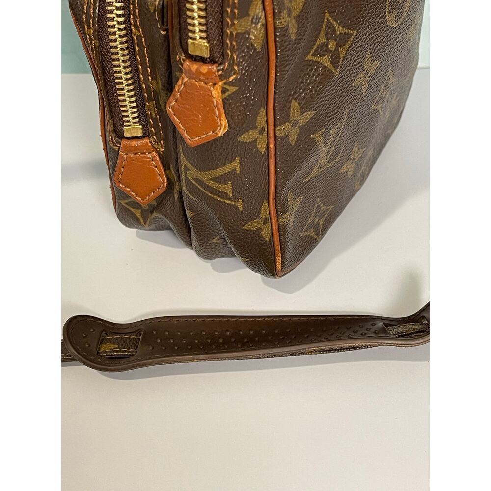 Auth Vintage Louis Vuitton Monogram Mini Amazone Crossbody Bag - Picture 10 of 16